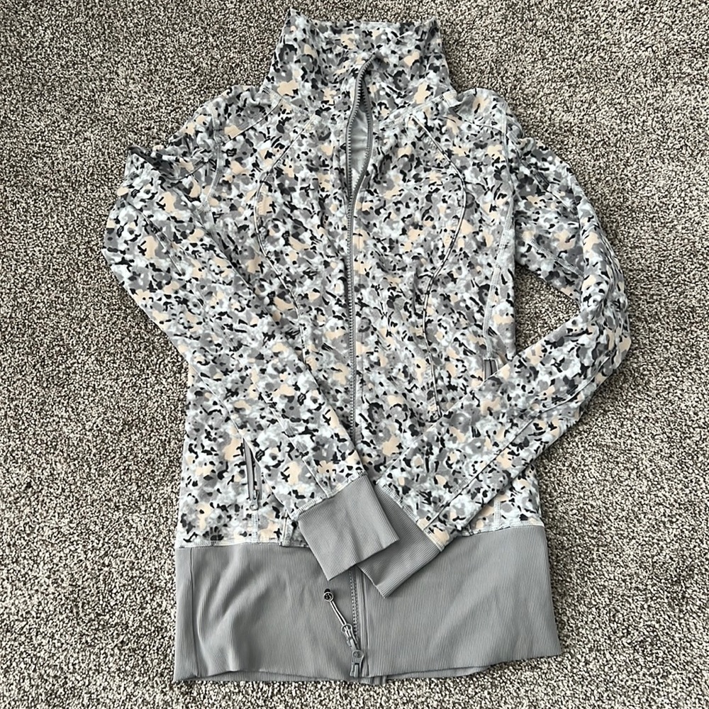 Lululemon Womens athletic jacket - cameo. Gently worn. Size 4